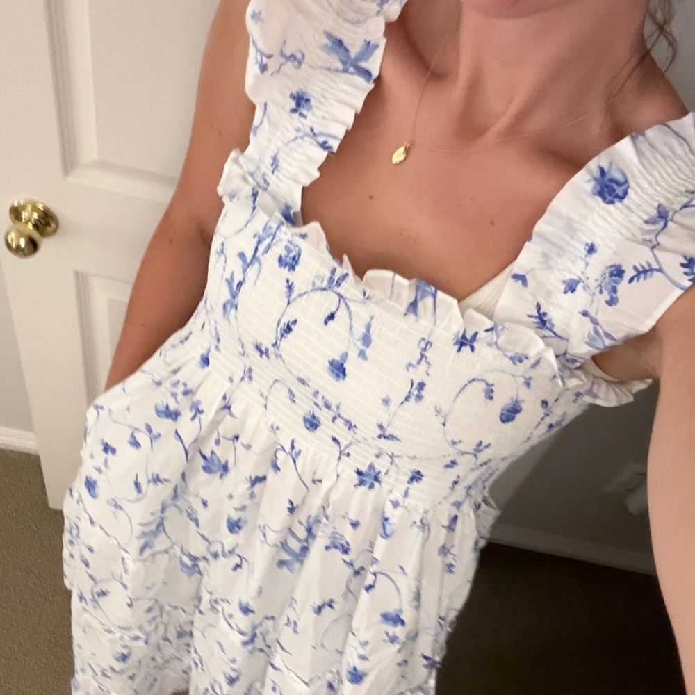 Hill House Blue and White Ruffle Nap Dress Size Small